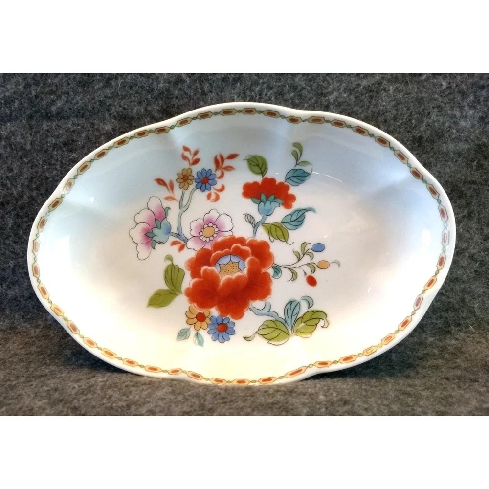 Limoges France Porcelain Vanity Tray LEC Handpainted Floral Scallop Edge Trinket
